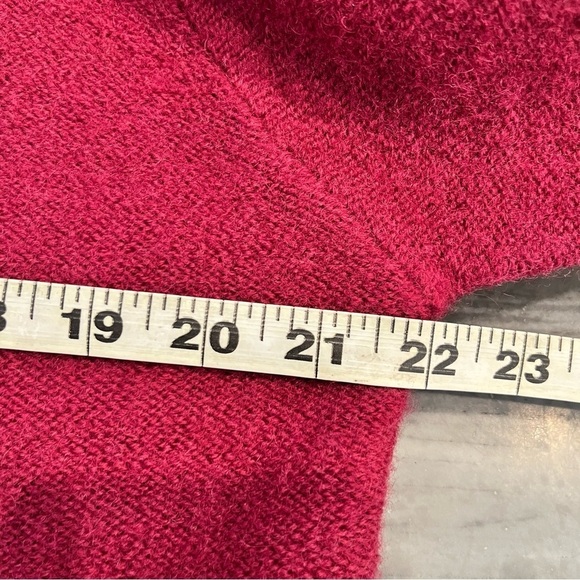 Vintage Jantzen Maroon Shawl Collared Wool Cardigan Hand Embroidered Flowers M/L - Picture 6 of 9